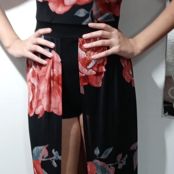 Romper - Picture 5 of 8